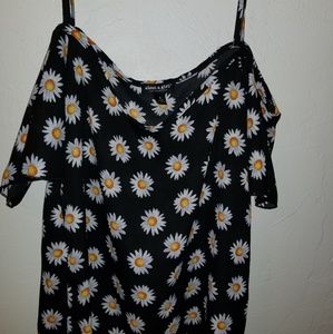 Daisy Top